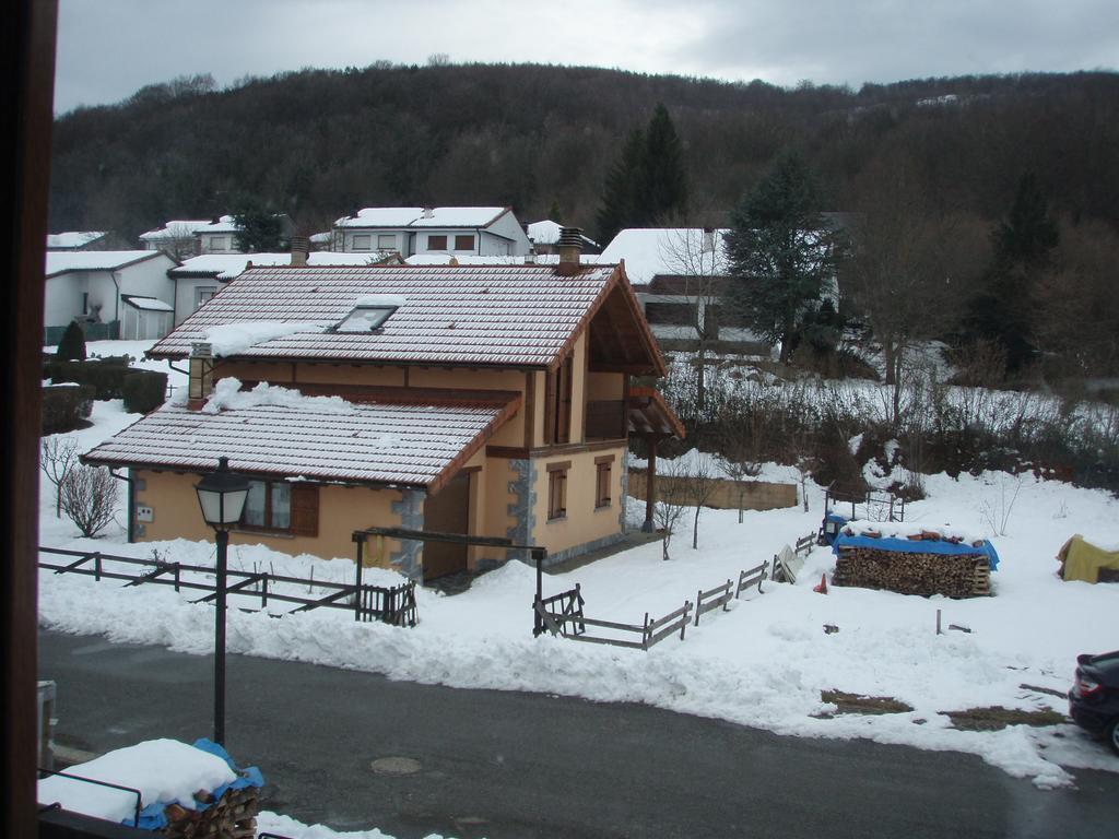 Casa Rural Irugoienea Espinal-Auzperri Екстер'єр фото